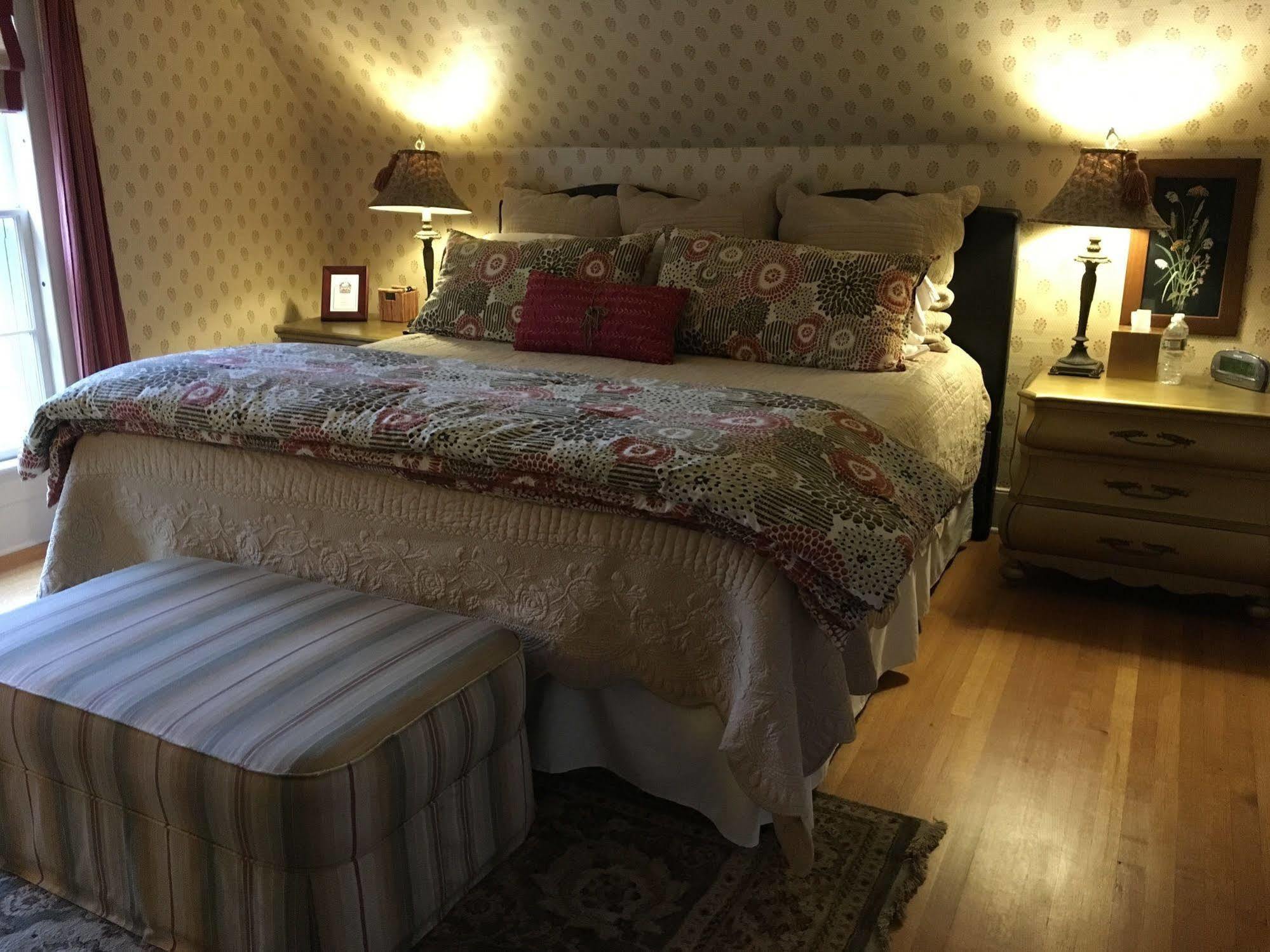 Dreamhouse Country Inn Bristol 외부 사진